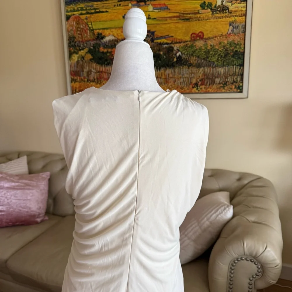 ZARA Cream Sleeveless Dress - Picture 3 of 10